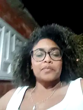 BiiancaEstradaa online show from 03-11-26, 11:55