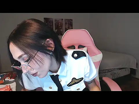 Snapshot of Sofia_Amour chatting on 10-09-25, 10:08 Sofia Amour online show from 10-09-25, 10:08