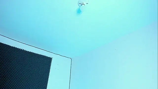 Snapshot of Ellope_ chatting on 11-07-25, 10:10 Ellope online show from 11-07-25, 10:10