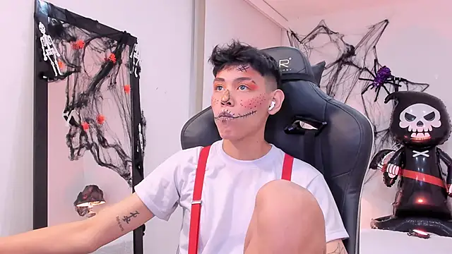 zeus blaze online show from 10-03-25, 12:24