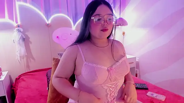 Snapshot of Lushi_Love chatting on 10-10-25, 07:46 Lushi Love online show from 10-10-25, 07:46