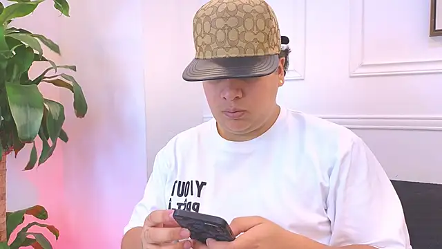 Naim Bennetsex online show from 02-05-26, 06:23