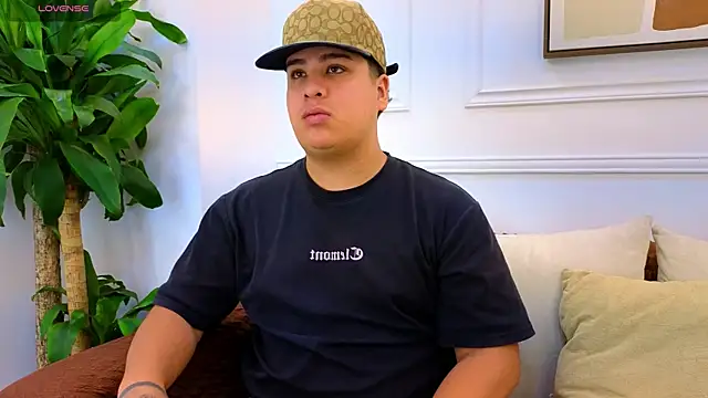 Naim Bennetsex online show from 05-06-26, 07:30