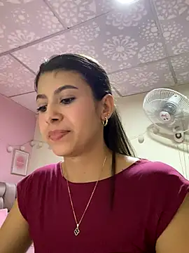 Snapshot of Lenapink19 chatting on 09-23-25, 06:00 Lenapink19 online show from 09-23-25, 06:00