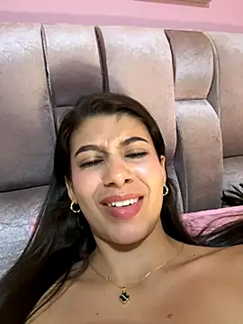 Snapshot of Lenapink19 chatting on 09-24-25, 06:06 Lenapink19 online show from 09-24-25, 06:06