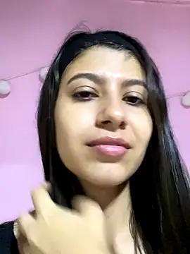 Snapshot of Lenapink19 chatting on 09-29-25, 10:58 Lenapink19 online show from 09-29-25, 10:58