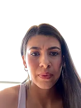 Snapshot of Lenapink19 chatting on 10-05-25, 03:32 Lenapink19 online show from 10-05-25, 03:32