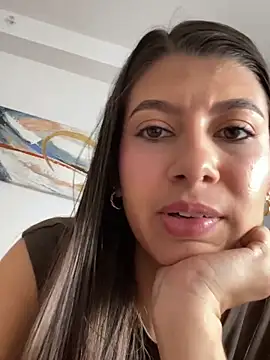 Snapshot of Lenapink19 chatting on 10-11-25, 04:16 Lenapink19 online show from 10-11-25, 04:16