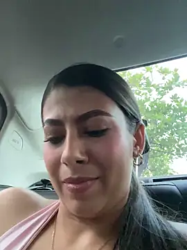 Snapshot of Lenapink19 chatting on 11-05-25, 09:59 Lenapink19 online show from 11-05-25, 09:59