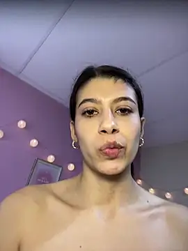 Lenapink19 online show from 05-04-26, 01:34