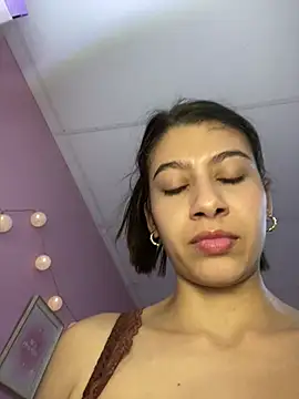 Lenapink19 online show from 05-06-26, 10:26