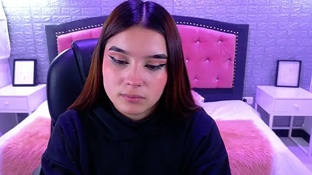 Natalie loffreda online show from 10-04-25, 02:53