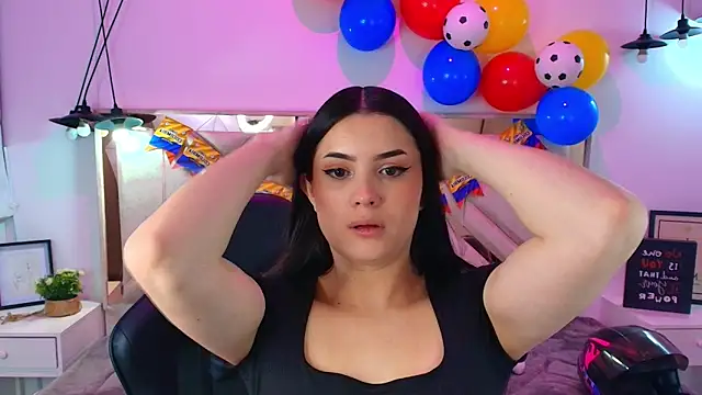 Natalie loffreda online show from 06-16-26, 07:49