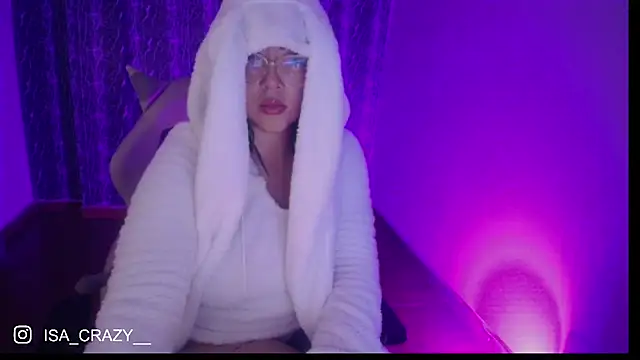Snapshot of isa__crazy__ chatting on 09-19-25, 06:26 isa crazy online show from 09-19-25, 06:26