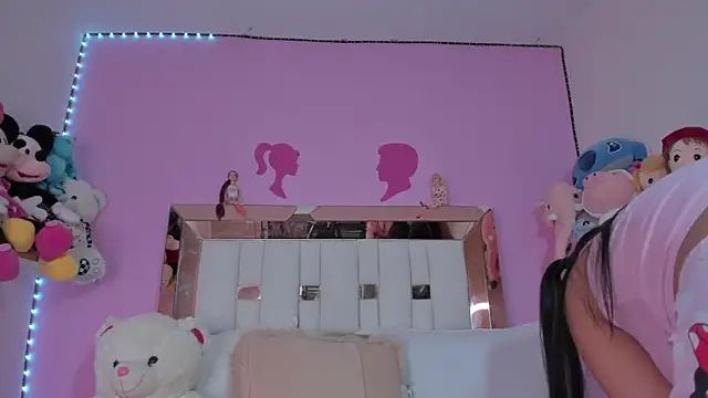 Emmy Rivas online show from 09-09-25, 10:42