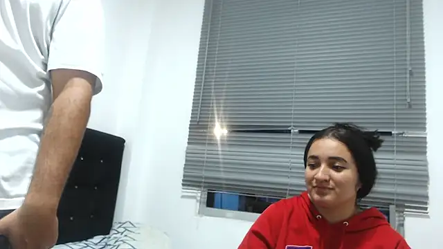 Ana ThiagoxX online show from 03-22-26, 03:32