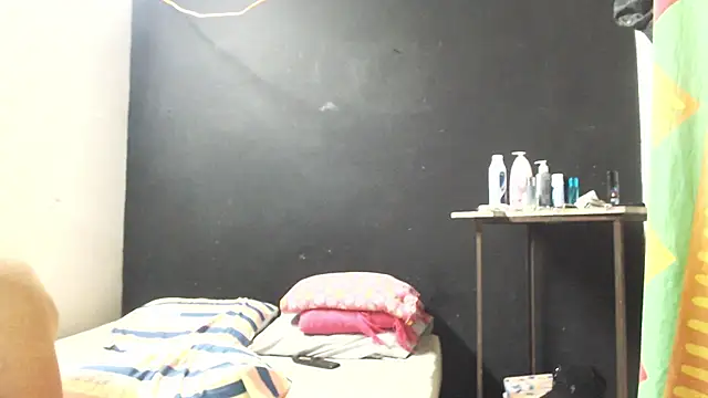 Ana ThiagoxX online show from 05-22-26, 10:26