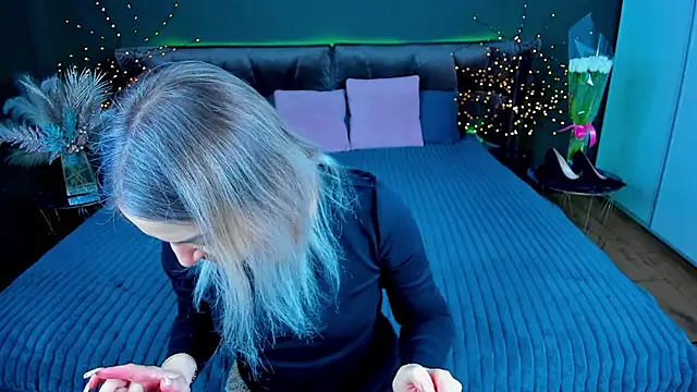 Snapshot of Anna_Snows chatting on 03-07-26, 06:49 Anna Snows online show from 03-07-26, 06:49