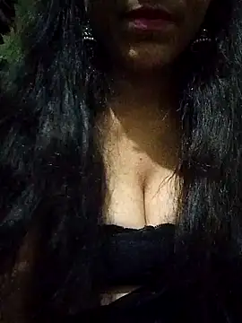 Snapshot of Telugu___Sexygirl___Naidu chatting on 09-10-25, 05:40 Telugu Sexygirl Naidu online show from 09-10-25, 05:40