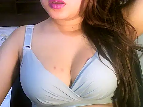 Snapshot of strip_vani chatting on 05-11-26, 04:40 strip vani online show from 05-11-26, 04:40