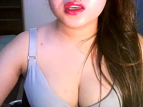 strip vani online show from 06-29-26, 05:14