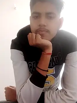 Sexyboyrudra12 online show from 12-04-25, 07:06