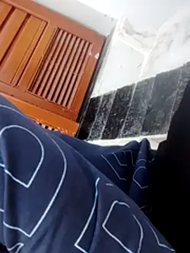 Sexyboyrudra12 online show from 12-05-25, 07:17