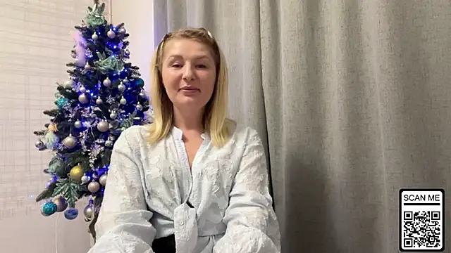 Blondie xoxoxo online show from 12-21-25, 03:19