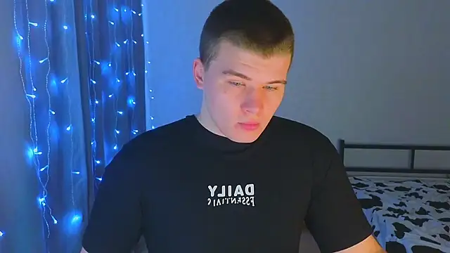 kittenmurr online show from 11-27-25, 04:25