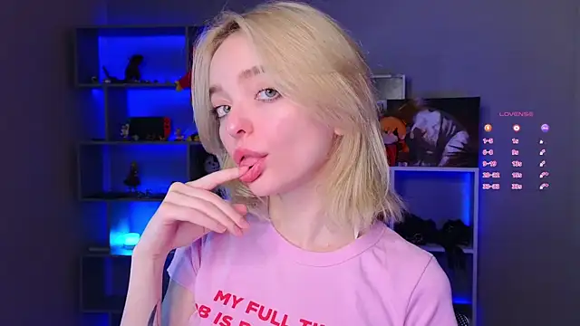 ShizukaBlanche online show from 09-15-25, 03:17