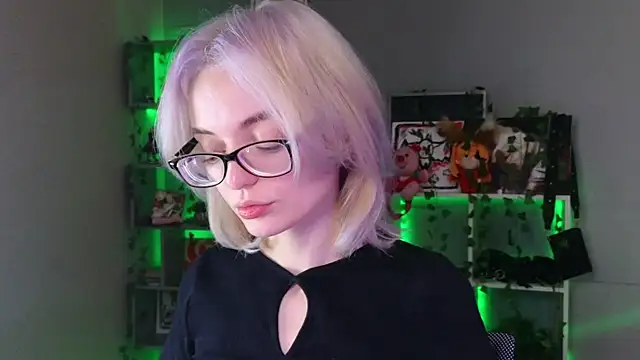 ShizukaBlanche online show from 09-25-25, 03:43