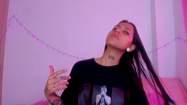 Abby roussee online show from 10-16-25, 01:12