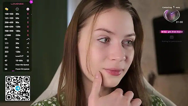 Stella of steel online show from 10-19-25, 10:05