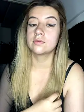 Blair Bunnyy online show from 11-12-25, 09:21