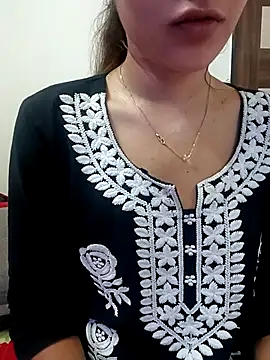 Cutie Shruti online show from 09-28-25, 10:31