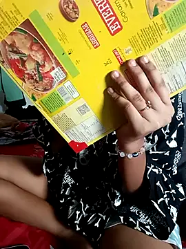 Cutie Shruti online show from 10-04-25, 12:25