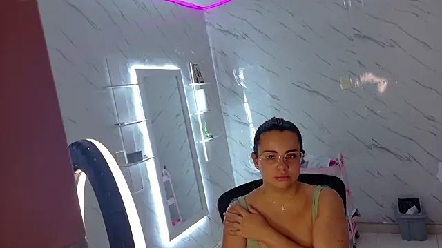 Aria Collins111 online show from 02-04-26, 04:13