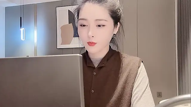 Snapshot of Ianxuan chatting on 10-16-25, 06:03 Ianxuan online show from 10-16-25, 06:03