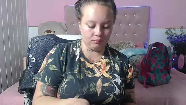 patty squirt  online show from 02-01-25, 02:37
