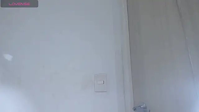 luna big boobs online show from 09-19-25, 02:07