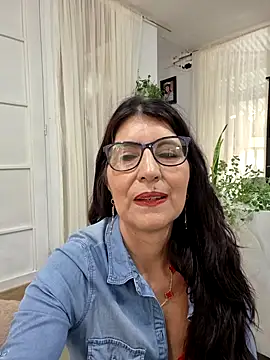 Snapshot of swity_foster chatting on 04-06-26, 01:34 swity foster online show from 04-06-26, 01:34