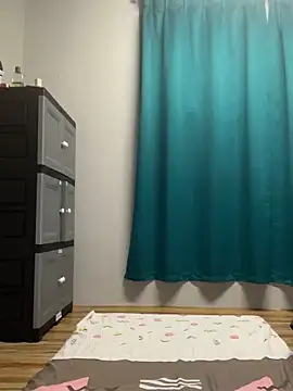 melyiaaa online show from 05-09-26, 01:49