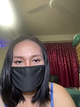 melyiaaa online show from 06-28-26, 02:23