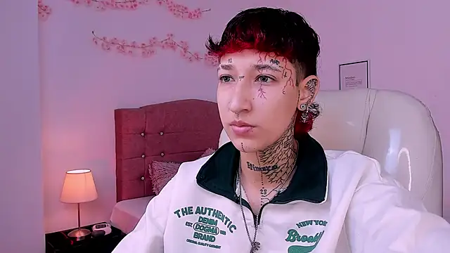 Luci Rose online show from 03-18-26, 04:21