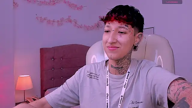 Luci Rose online show from 05-12-26, 04:20