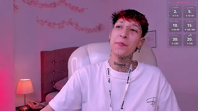 Luci Rose online show from 05-13-26, 09:11