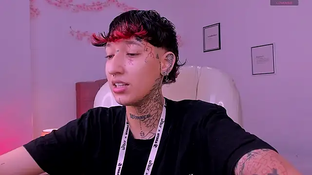 Luci Rose online show from 05-21-26, 08:16