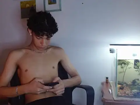 Xtremeplay 18 online show from 09-22-25, 08:44