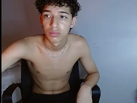 Xtremeplay 18 online show from 09-30-25, 08:25