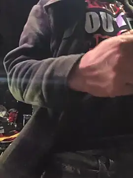 twistafatpipe online show from 11-01-25, 07:49